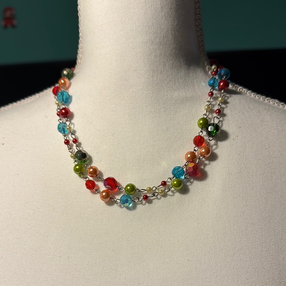 Red and Blue Beaded Necklace Vibrant Bohemian Style - Picture 5 of 5